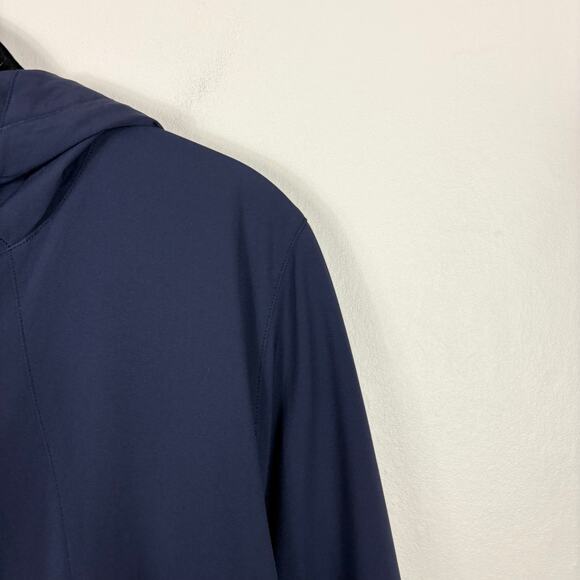 Lululemon Windbreaker Water Resistant Rise & Shine Jacket III in Midnight Navy - Picture 5 of 16
